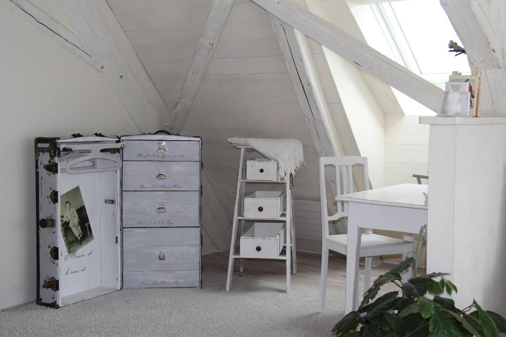 Bed And Breakfast Gantrisch Cottage Ferienzimmer Rueggisberg Room photo